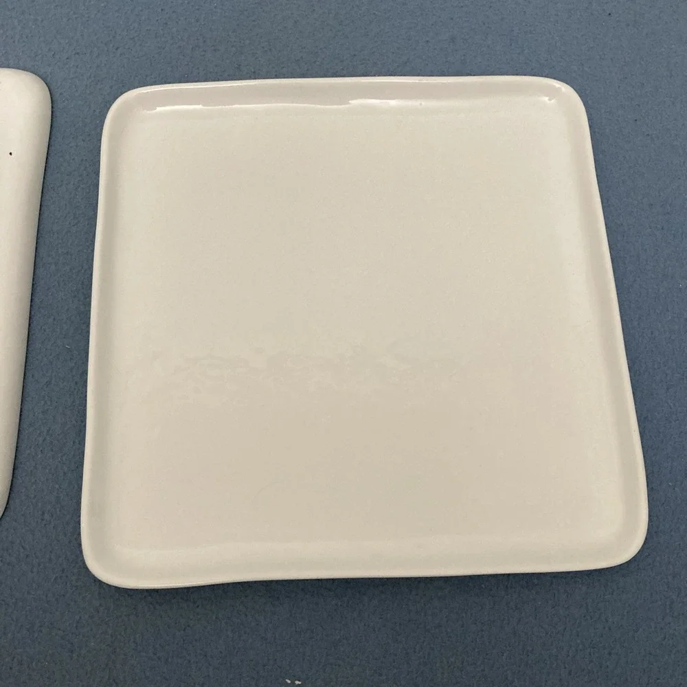 Crate & Barrel Mercer White 10